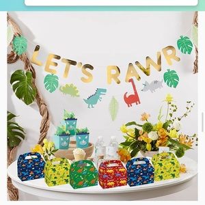 Cieovo 24 Pack Dinosaur Party Goodie Gift Boxes, Dinosaur Paper Gift Boxes